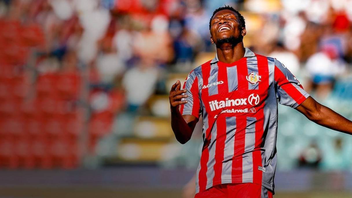 意甲保级生死战!热那亚主场死磕克雷莫纳,中游劲旅客场能否破局?